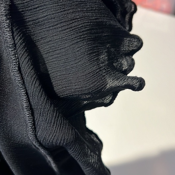 Intimately Free People Black Flowy Gauzy Crepe Tank Size Medium - Picture 11 of 14